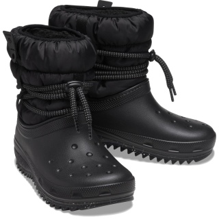 Crocs Winter Boots Classic Neo Puff Luxe Boot waterproof with inner lining black Women