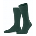 Falke Day Sock Airport (climate-regulating, skin-friendly) hunter green Men - 1 Pair