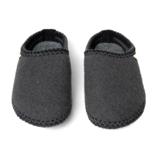 Living Kitzbühel Slippers with Crochet Decoration (Pure Wool) Grey Men