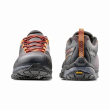 La Sportiva hiking shoes TX Hike GTX (Speed-Hiking, waterproof) carbon orange men