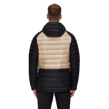 Mammut Winter Down Jacket Broad Peak Insulated Hooded (Hood, warming thanks to down filling) beige/black Men