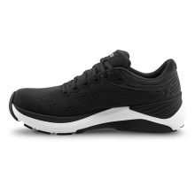 Topo Running Shoes Ultrafly 4 (Cushioning) Black/White Women